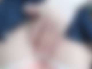 Live cam show with NaughtyBlooms - Public on Dolls Live