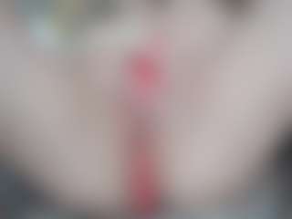 NaughtyBlooms's Live Sex Cam Show