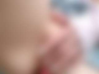 NaughtyBlooms's Live Sex Cam Show