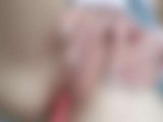 NaughtyBlooms's Live Sex Cam Show
