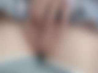 NaughtyBlooms's Live Sex Cam Show