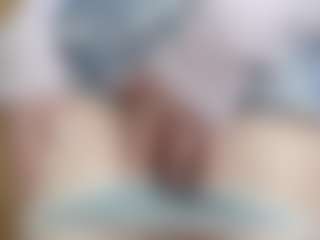 NaughtyBlooms's Live Sex Cam Show