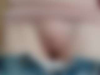 NaughtyBlooms's Live Sex Cam Show