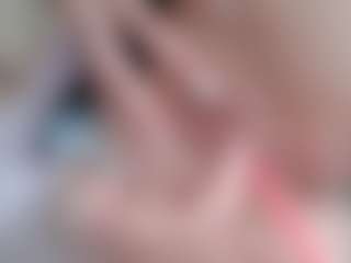 NaughtyBlooms's Live Sex Cam Show