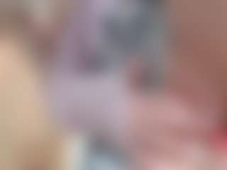 NaughtyBlooms's Live Sex Cam Show