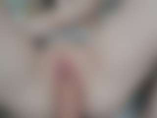 NaughtyBlooms's Live Sex Cam Show
