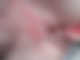 NaughtyBlooms's Live Sex Cam Show