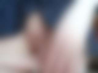 NaughtyBlooms's Live Sex Cam Show