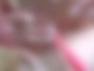 NaughtyBlooms's Live Sex Cam Show