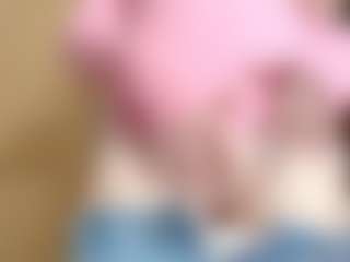 NaughtyBlooms's Live Sex Cam Show