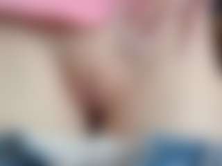 NaughtyBlooms's Live Sex Cam Show