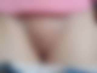 NaughtyBlooms's Live Sex Cam Show
