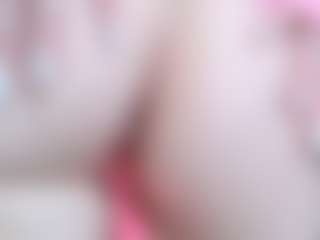 Live cam show with NaughtyBlooms - Blue Eyes on Camsoda