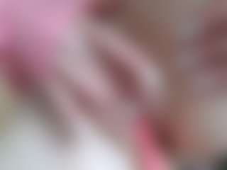 NaughtyBlooms's Live Sex Cam Show