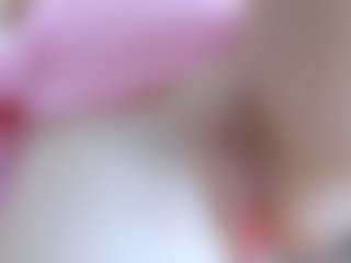 NaughtyBlooms's Live Sex Cam Show