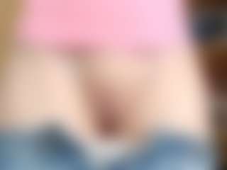 NaughtyBlooms's Live Sex Cam Show