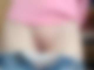 NaughtyBlooms's Live Sex Cam Show