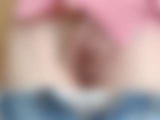 NaughtyBlooms's Live Sex Cam Show