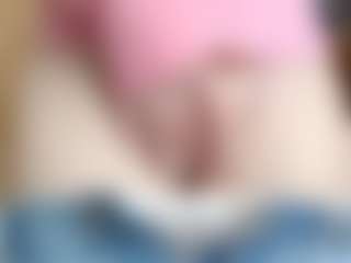 NaughtyBlooms's Live Sex Cam Show