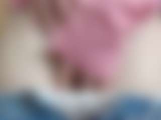 NaughtyBlooms's Live Sex Cam Show