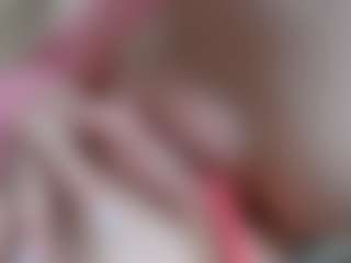 NaughtyBlooms's Live Sex Cam Show