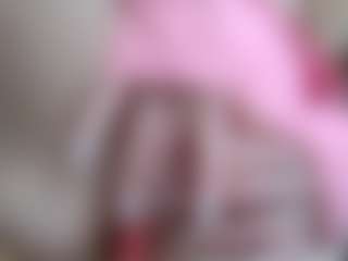 NaughtyBlooms's Live Sex Cam Show