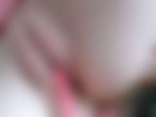 NaughtyBlooms's Live Sex Cam Show