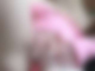 NaughtyBlooms's Live Sex Cam Show