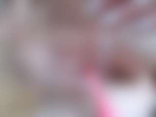 NaughtyBlooms's Live Sex Cam Show
