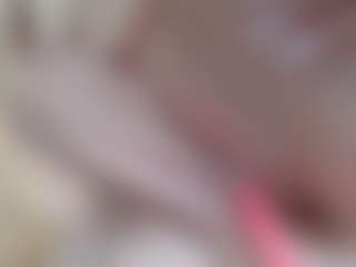 NaughtyBlooms's Live Sex Cam Show