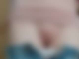 NaughtyBlooms's Live Sex Cam Show