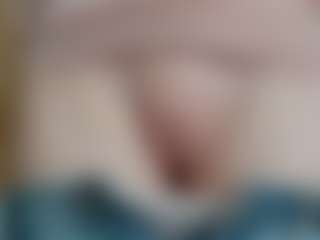 NaughtyBlooms's Live Sex Cam Show