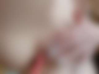NaughtyBlooms's Live Sex Cam Show