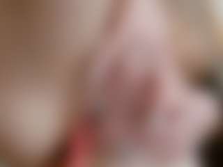 NaughtyBloomss Live-Sex-Cam-Show