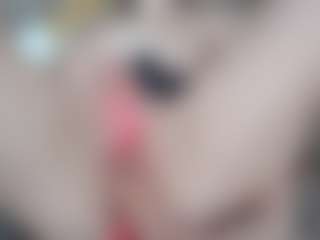 NaughtyBlooms's Live Sex Cam Show