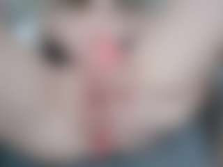 NaughtyBlooms's Live Sex Cam Show