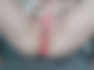 NaughtyBlooms's Live Sex Cam Show