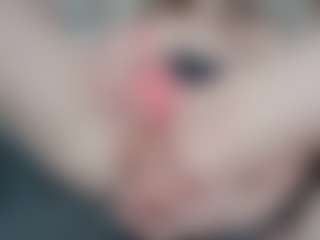 NaughtyBlooms's Live Sex Cam Show
