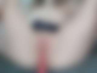 NaughtyBlooms's Live Sex Cam Show