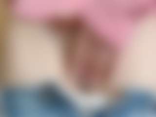 NaughtyBlooms's Live Sex Cam Show