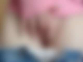 NaughtyBlooms's Live Sex Cam Show