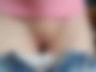 NaughtyBlooms's Live Sex Cam Show