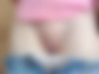 NaughtyBlooms's Live Sex Cam Show