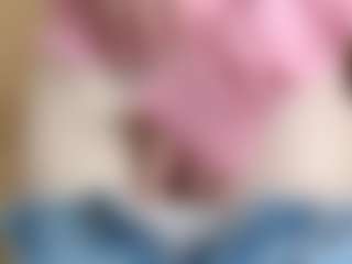 NaughtyBlooms's Live Sex Cam Show