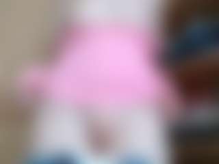 NaughtyBlooms's Live Sex Cam Show