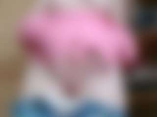 NaughtyBlooms's Live Sex Cam Show