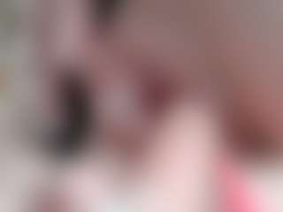 NaughtyBlooms's Live Sex Cam Show