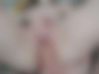 NaughtyBlooms's Live Sex Cam Show