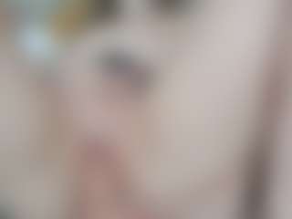 NaughtyBlooms's Live Sex Cam Show