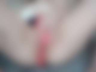 NaughtyBlooms's Live Sex Cam Show